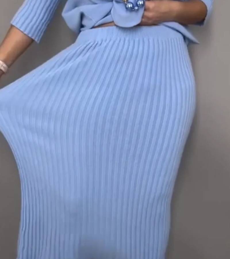 Debora | Zestaw Sweter z Spódnicą w Prążki